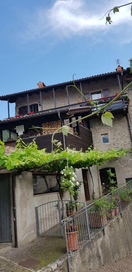 Casa Calvola Holiday Home Tenno Exterior photo